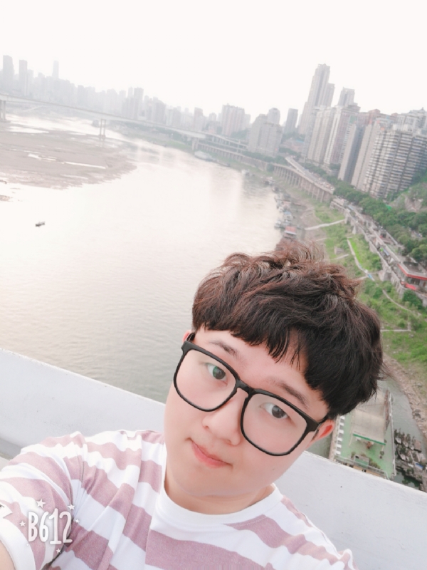 白夜行中人的第一张照片--成都相亲服务中心