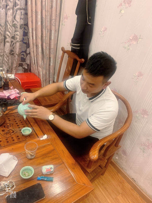 古有风琴的第一张照片--成都相亲服务中心