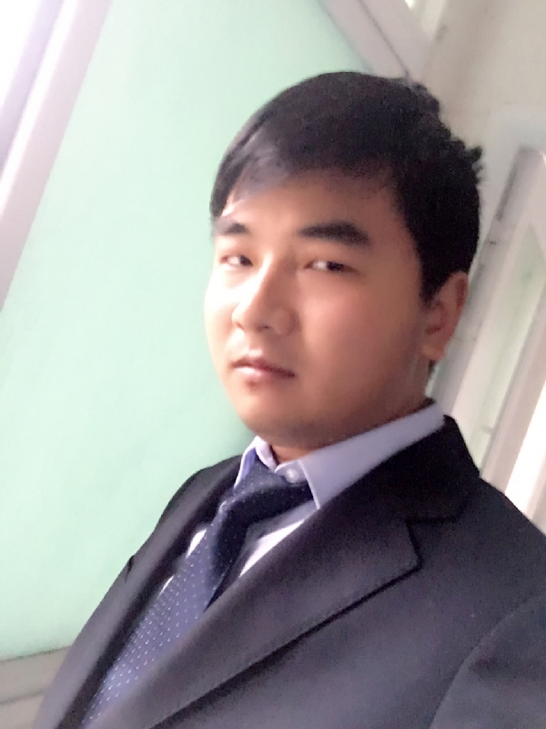 殷勤的王子的第一张照片--成都相亲服务中心