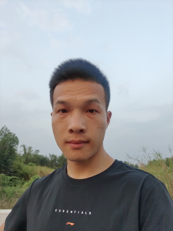 大龙的第一张照片--成都相亲服务中心