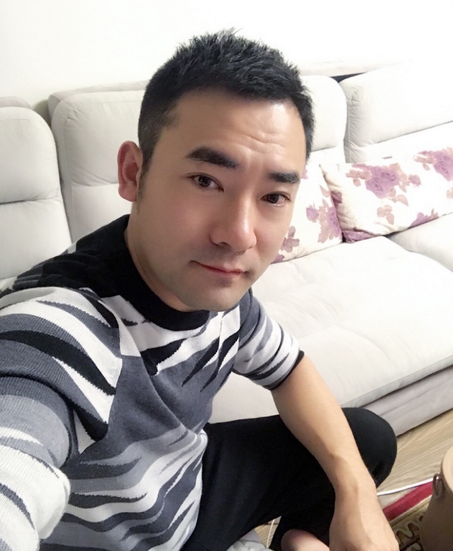 随风的第一张照片--成都相亲服务中心