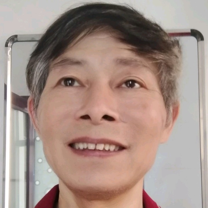 唐衡的第一张照片--成都相亲服务中心