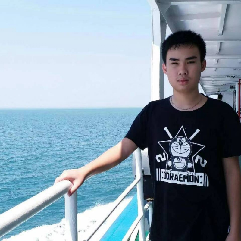小绅士的第一张照片--成都相亲服务中心