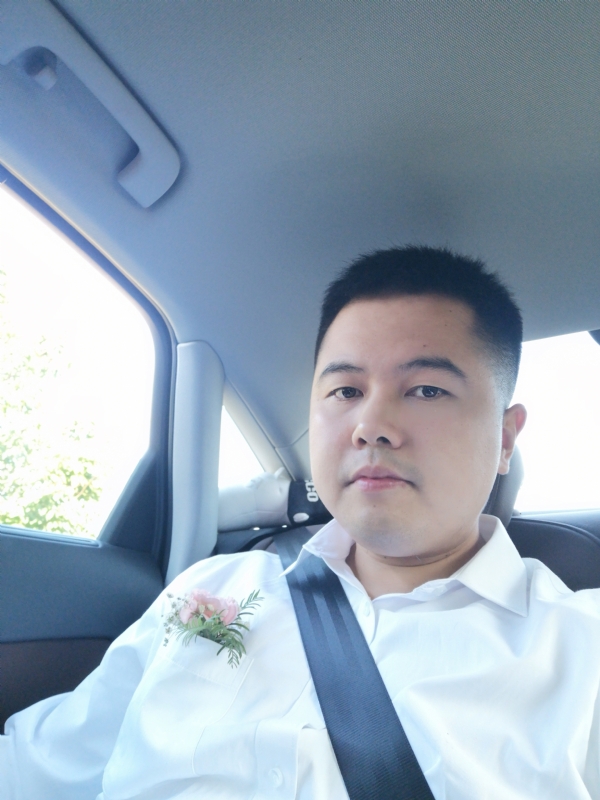 小阿郎的第一张照片--成都相亲服务中心