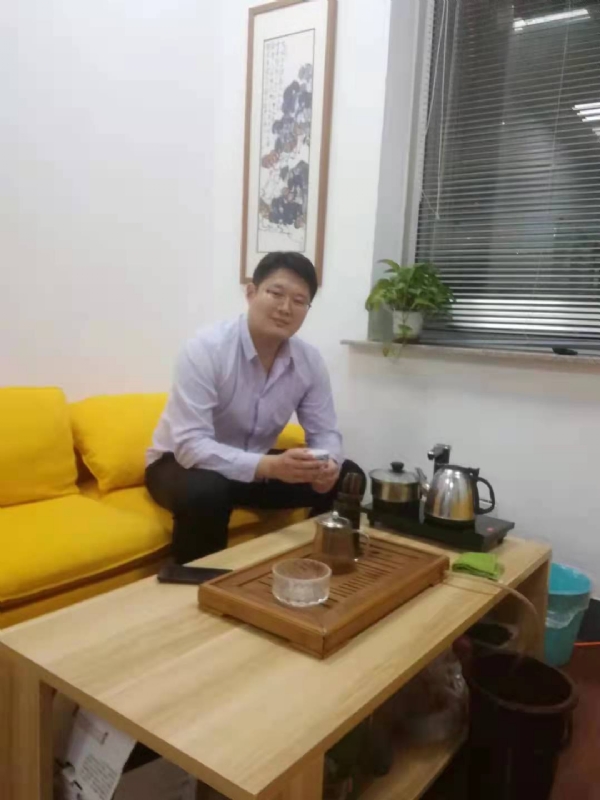 阳光的第一张照片--成都相亲服务中心