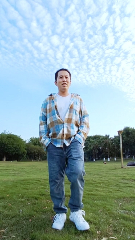 曹先生的第一张照片--成都相亲服务中心