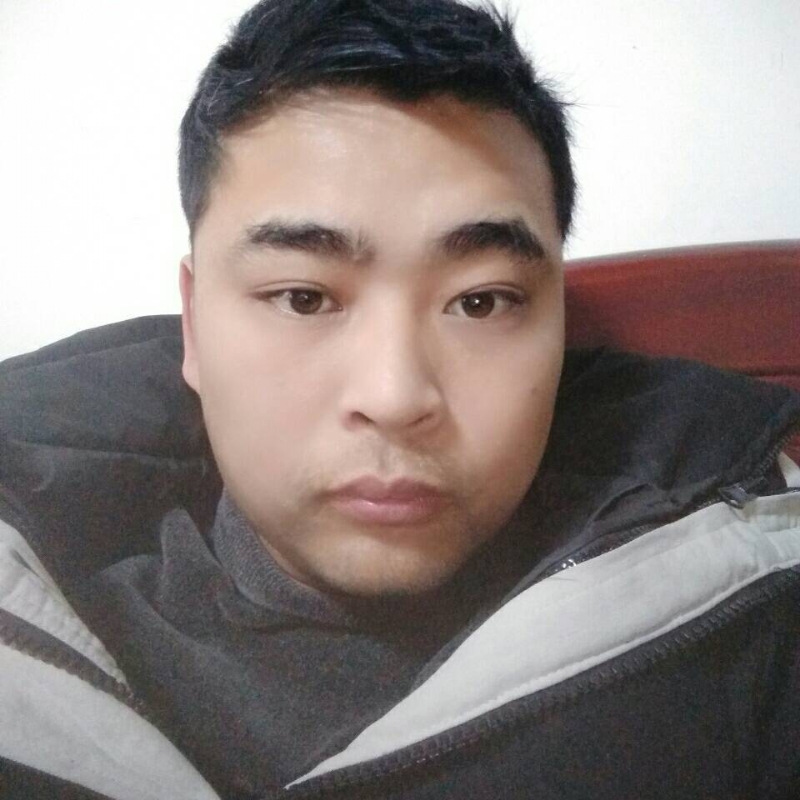 一起奋斗的第一张照片--成都相亲服务中心