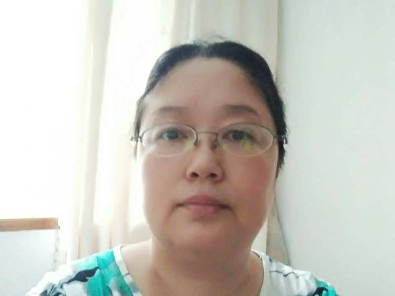 雨中漫步的第二张照片--成都相亲服务中心