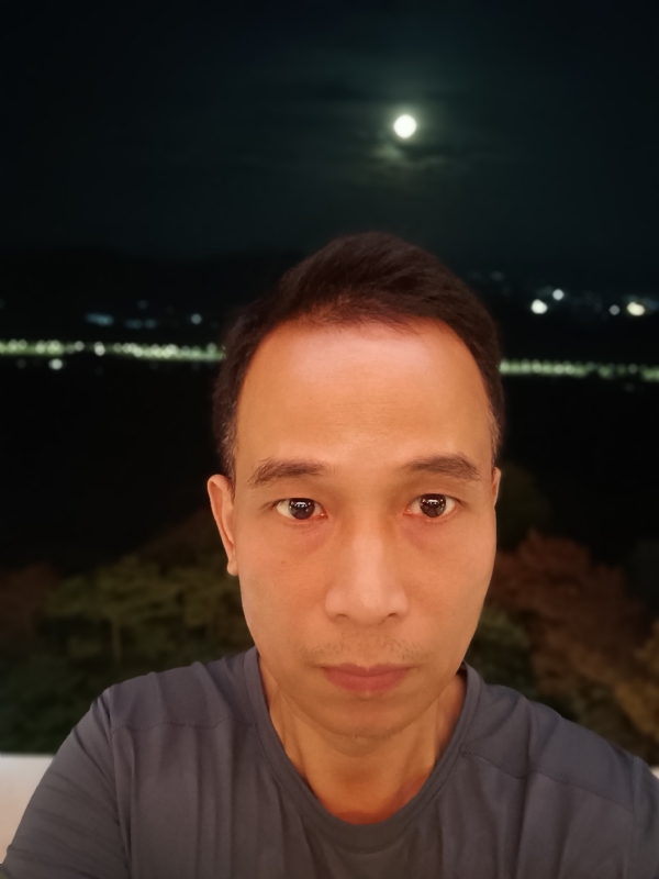 辉哥的第一张照片--成都相亲服务中心