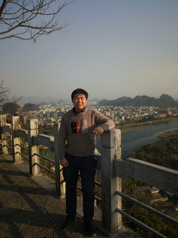 漓江之上的第三张照片--成都相亲服务中心
