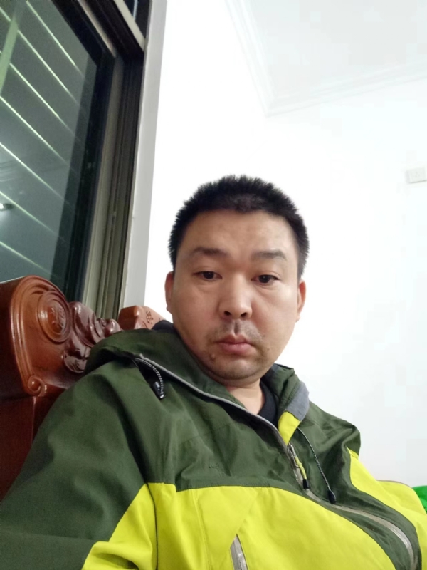 阿汤的第一张照片--成都相亲服务中心