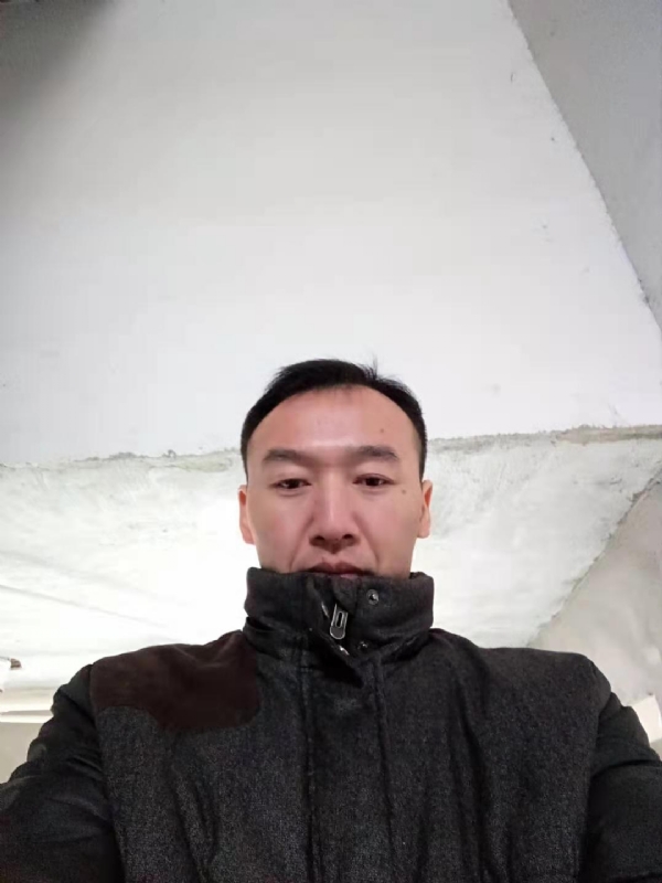 孤狼的第一张照片--成都相亲服务中心
