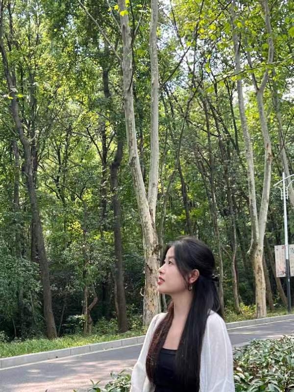 美好生活的第一张照片--成都相亲服务中心