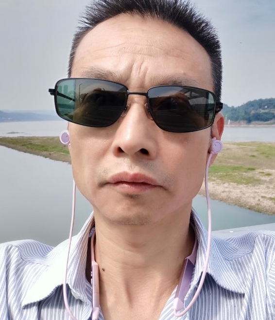 猪哥哥的第二张照片--成都相亲服务中心