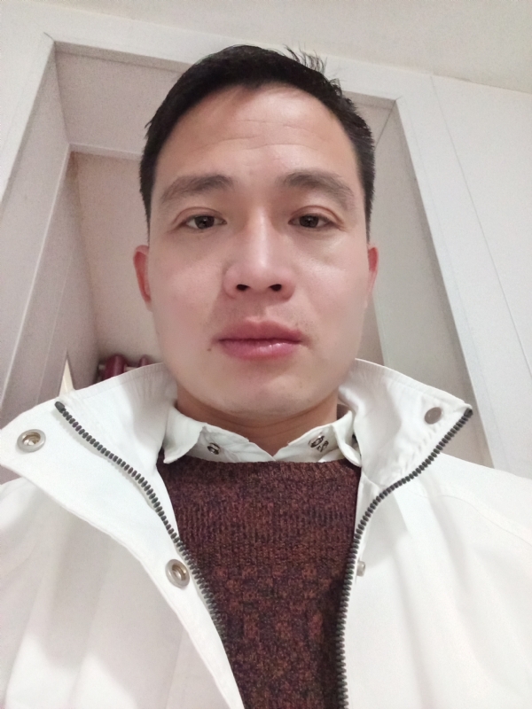忧伤还是快乐的第一张照片--成都相亲服务中心