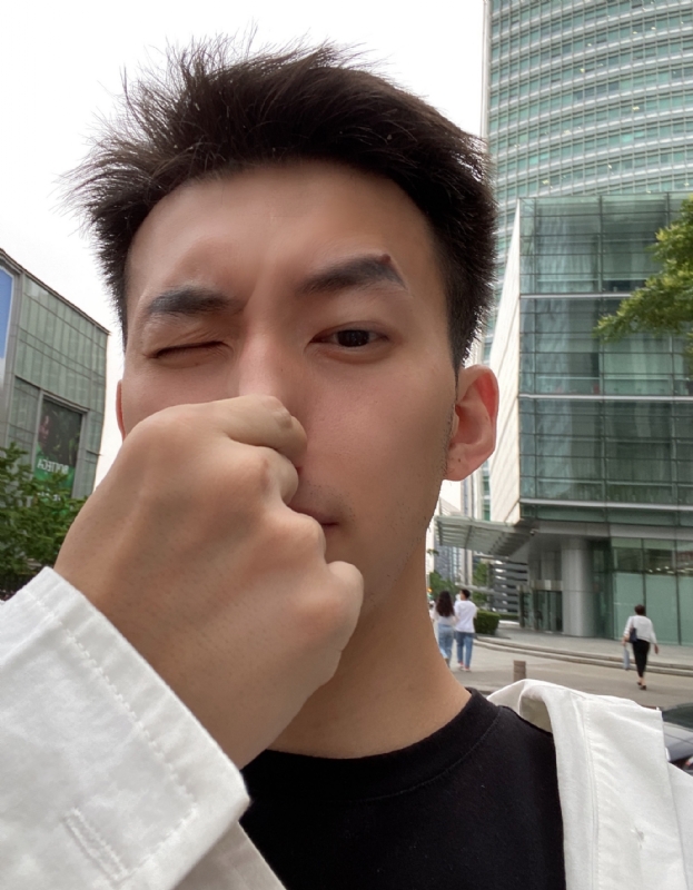 绝世大冤种的第四张照片--成都相亲服务中心