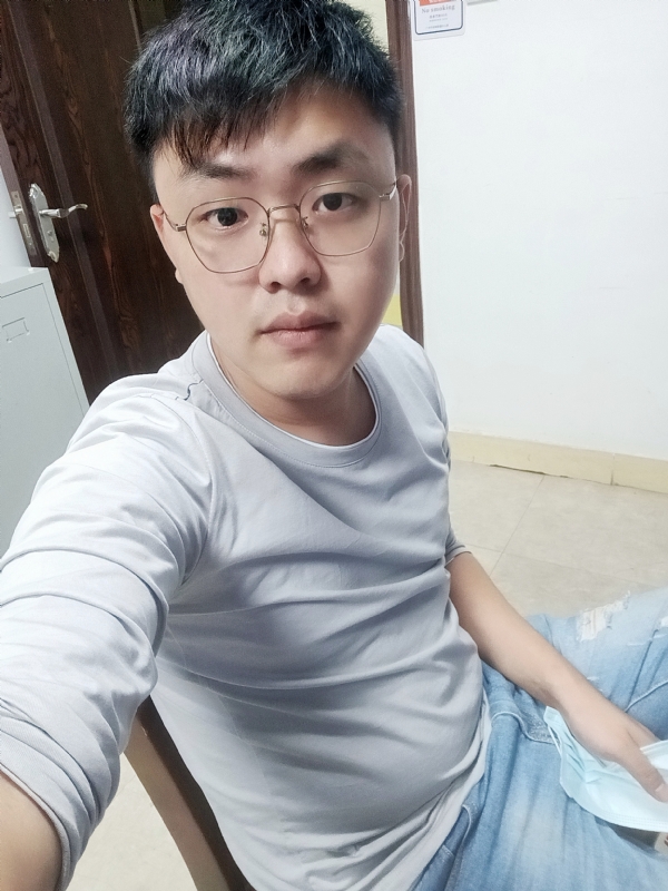 小林子的第二张照片--成都相亲服务中心