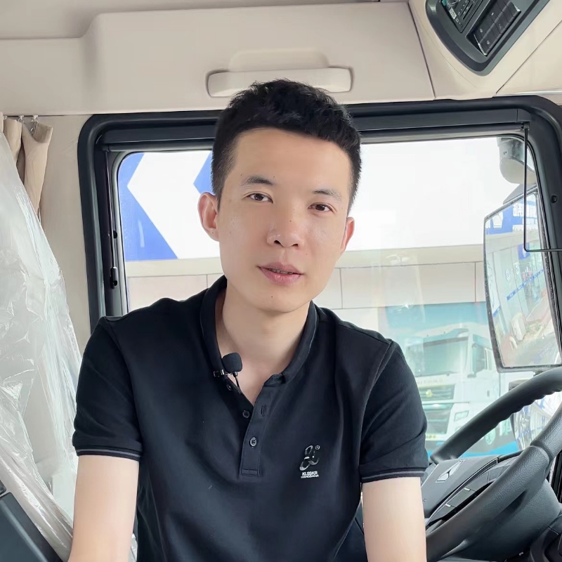 胡一凡的第一张照片--成都相亲服务中心