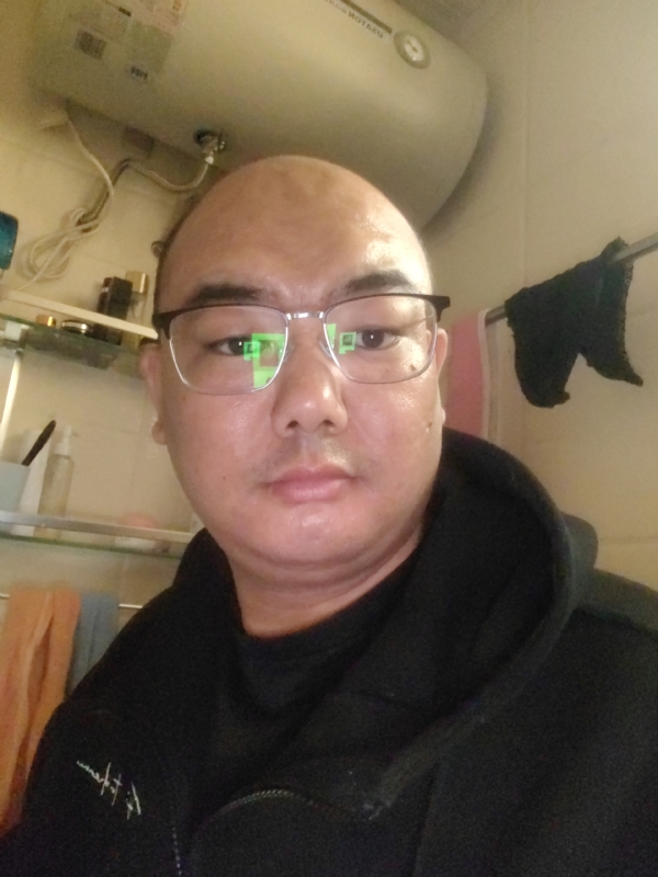 小胖子的第一张照片--成都相亲服务中心