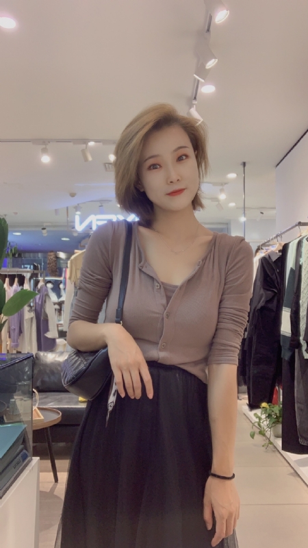 大婷子的第一张照片--成都相亲服务中心
