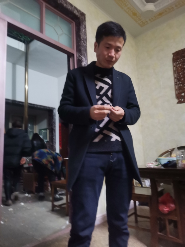寒夜的第一张照片--成都相亲服务中心