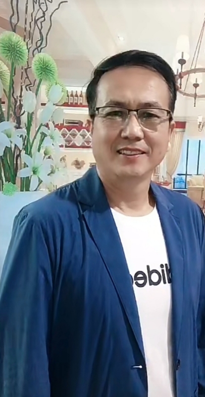 沈先生的第一张照片--成都相亲服务中心