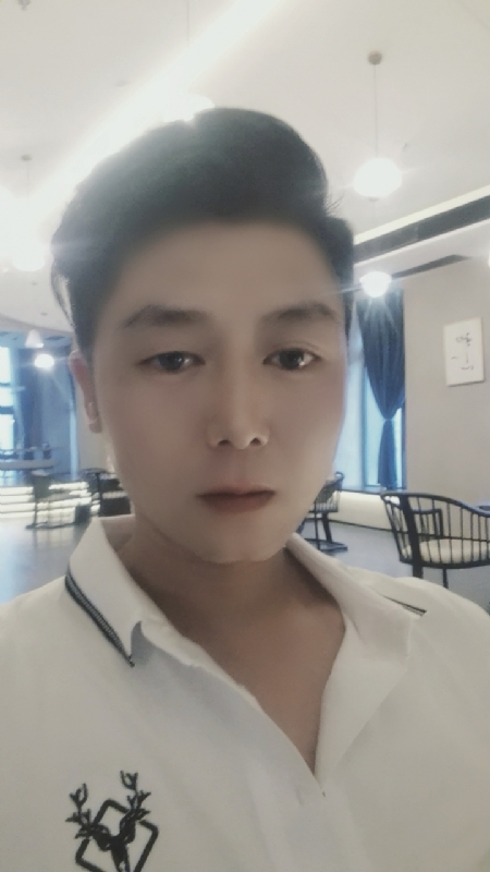 哎哎的第一张照片--成都相亲服务中心
