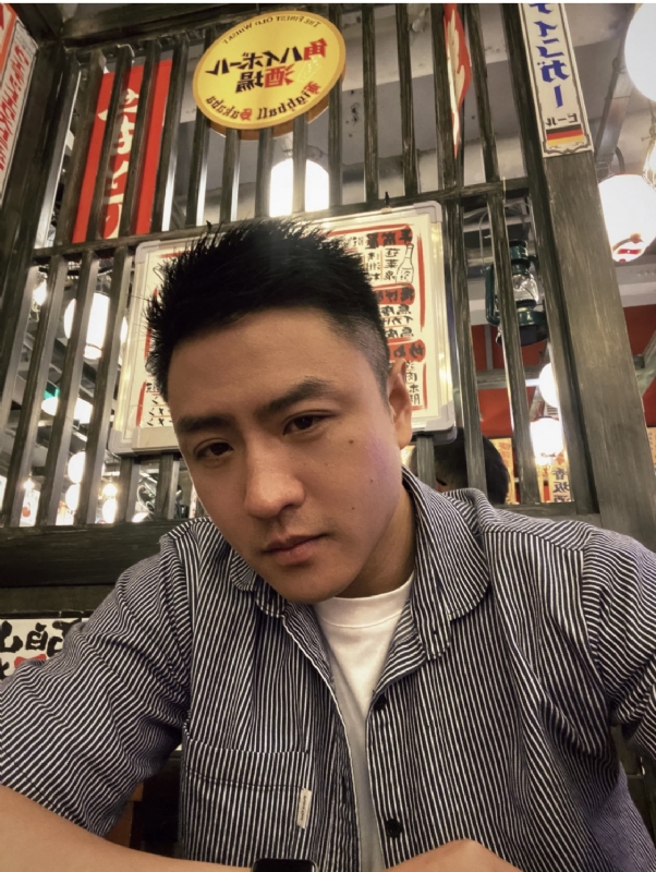 伴你长按的第一张照片--成都相亲服务中心