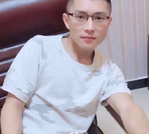 辉辉辉的第一张照片--成都相亲服务中心