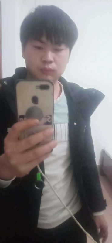 林依的第一张照片--成都相亲服务中心