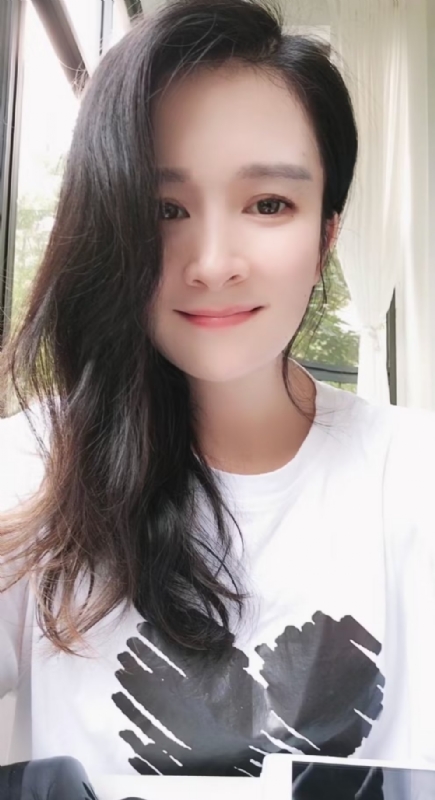 晨曦的第一张照片--成都相亲服务中心