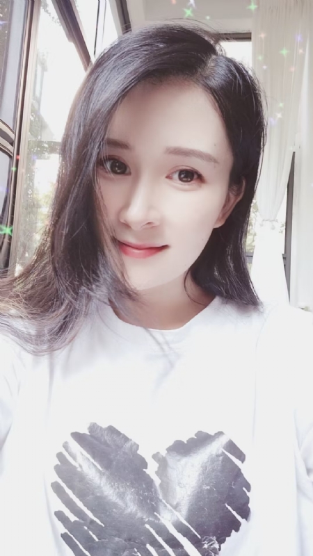 晨曦的第二张照片--成都相亲服务中心