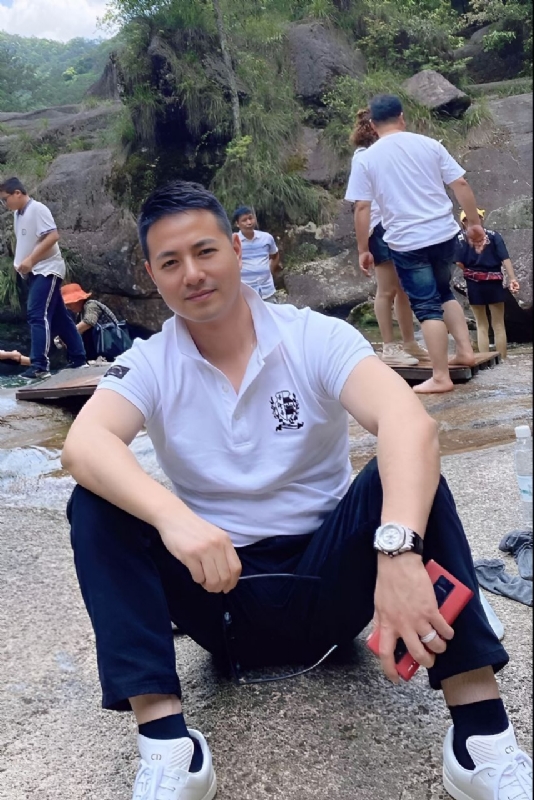 勿忘初心的第三张照片--成都相亲服务中心