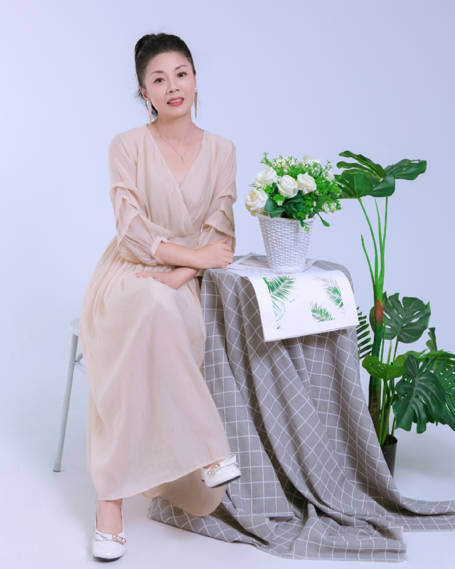 Anna的第一张照片--成都相亲服务中心