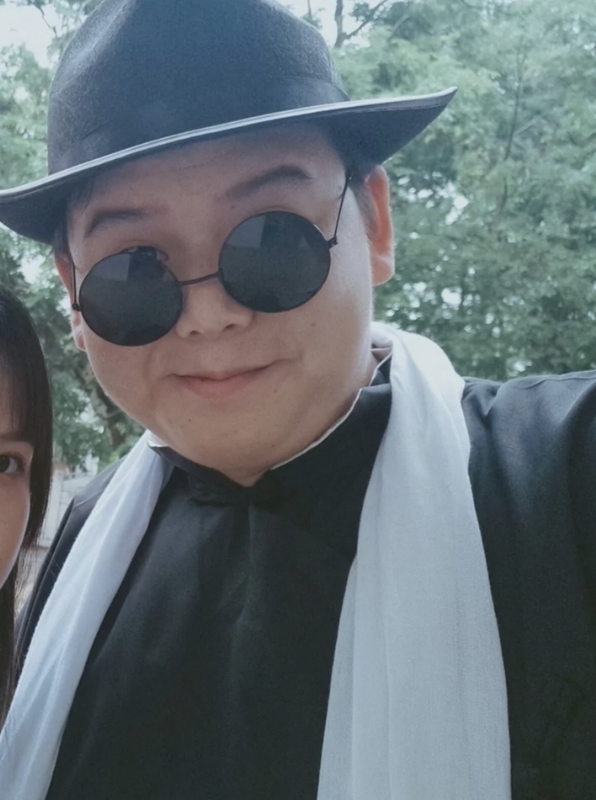 小路口的第一张照片--成都相亲服务中心