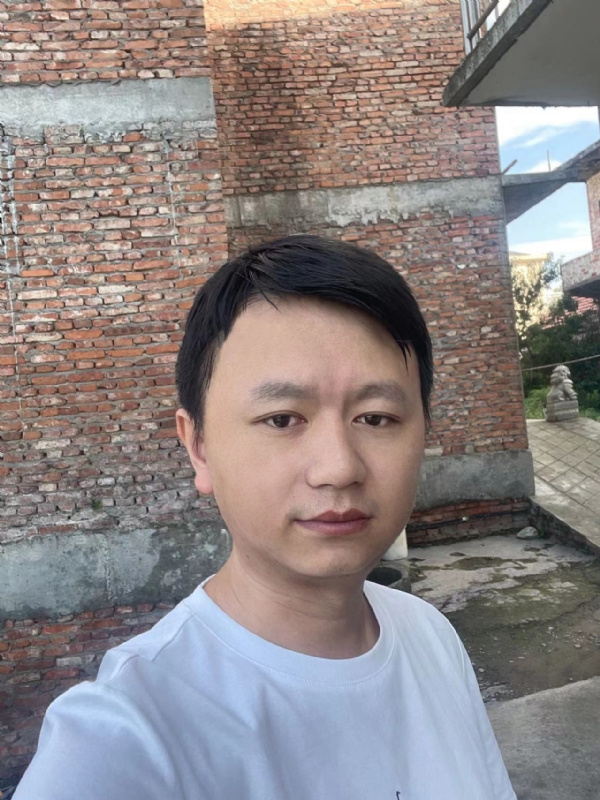 行人的第一张照片--成都相亲服务中心