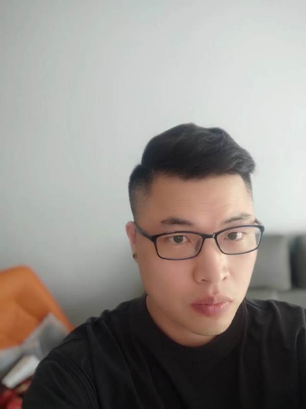 Vincent的第一张照片--成都相亲服务中心