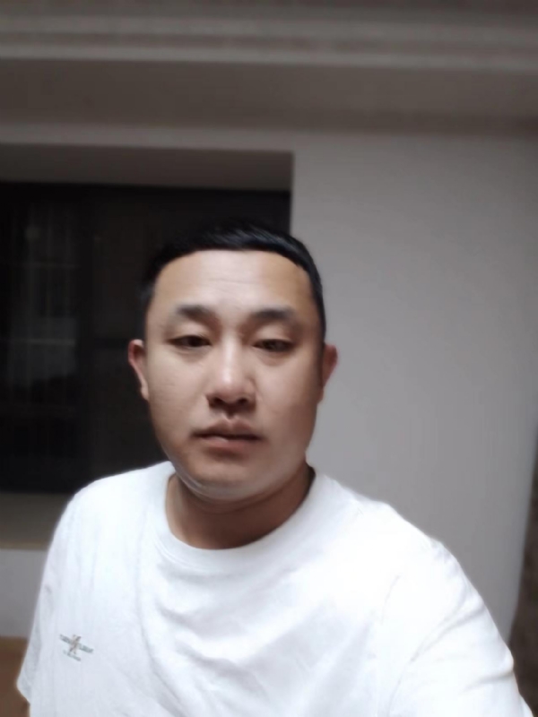 魔尊的第一张照片--成都相亲服务中心