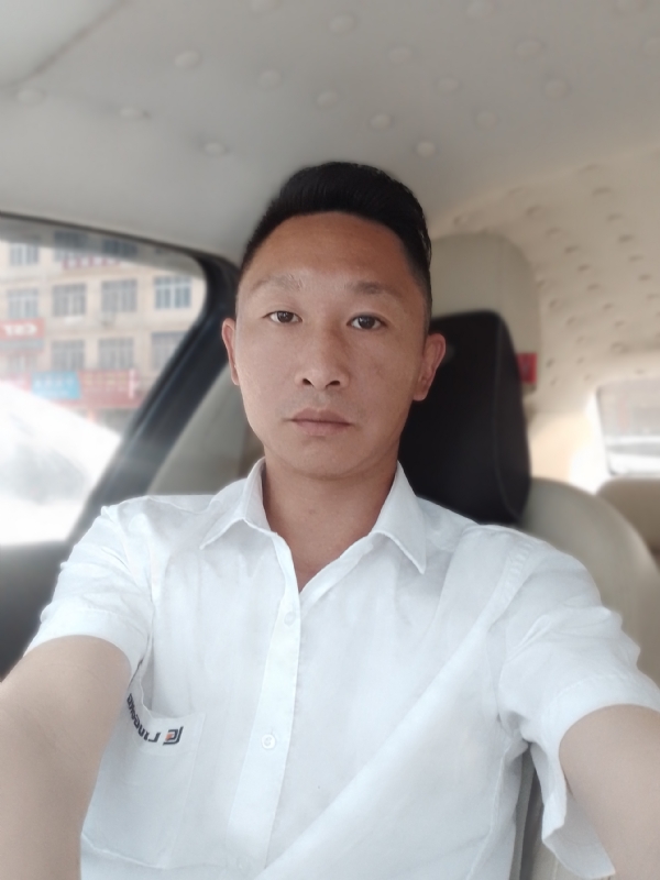 其实都没有的第一张照片--成都相亲服务中心