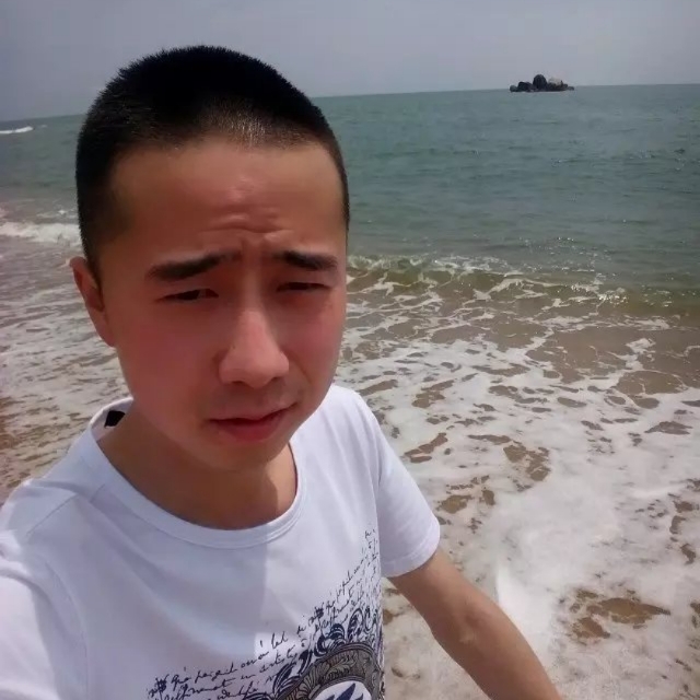 海绵宝宝的第一张照片--成都相亲服务中心