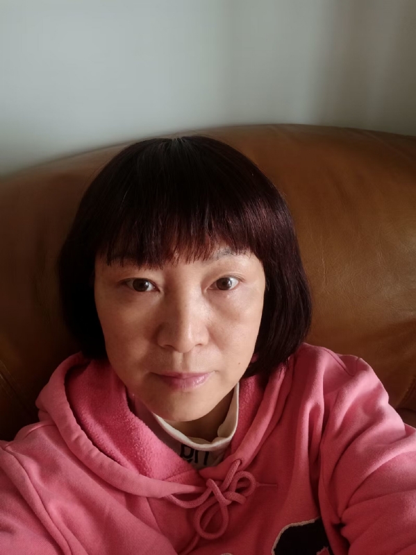 红玫瑰的第一张照片--成都相亲服务中心