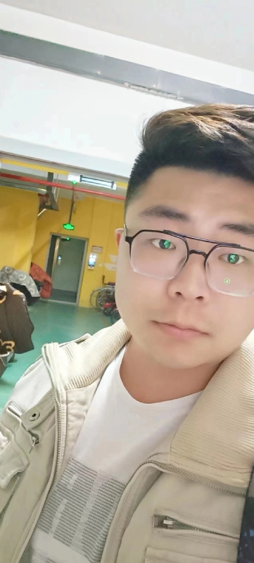 阿政的第一张照片--成都相亲服务中心