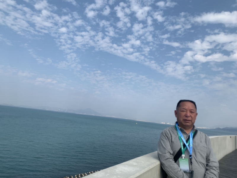 沏茶等红颜的第一张照片--成都相亲服务中心