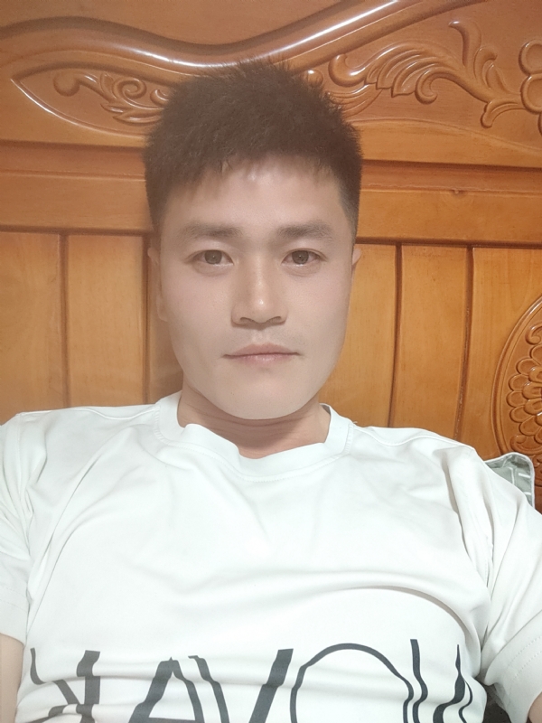 网球罗的第三张照片--成都相亲服务中心