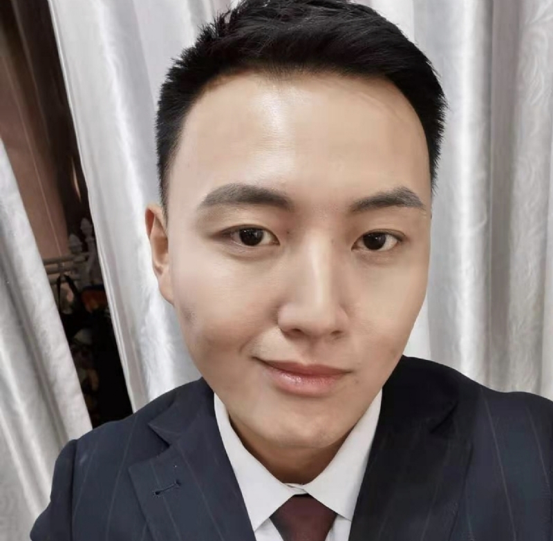 英俊潇洒的第二张照片--成都相亲服务中心