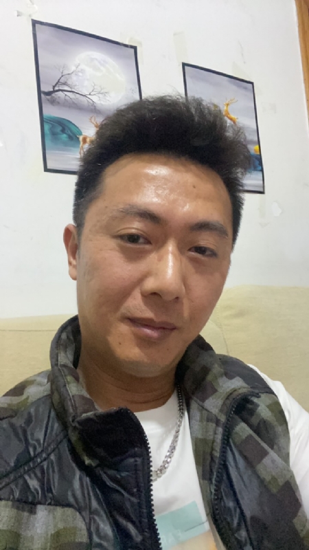 陈然的第一张照片--成都相亲服务中心