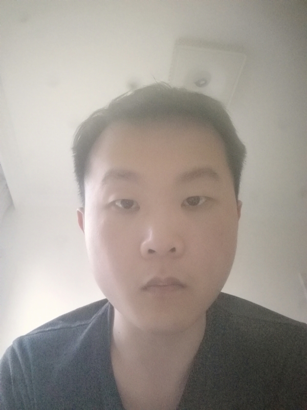 下个瞬间的你的第一张照片--成都相亲服务中心