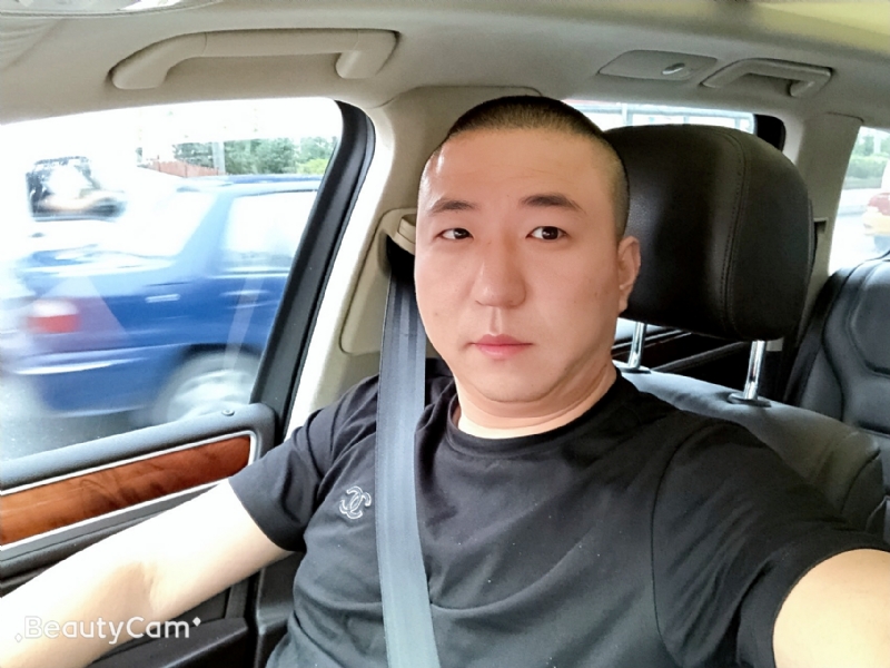 路人甲的第一张照片--成都相亲服务中心