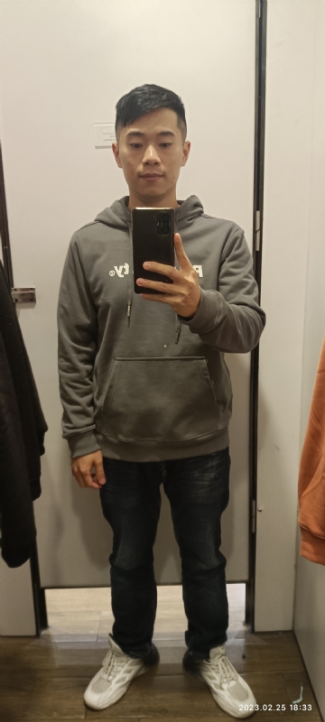 酷酷的少年的第一张照片--成都相亲服务中心
