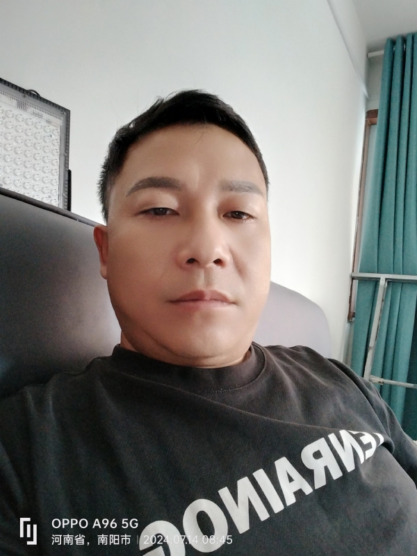 楚辞的第一张照片--成都相亲服务中心